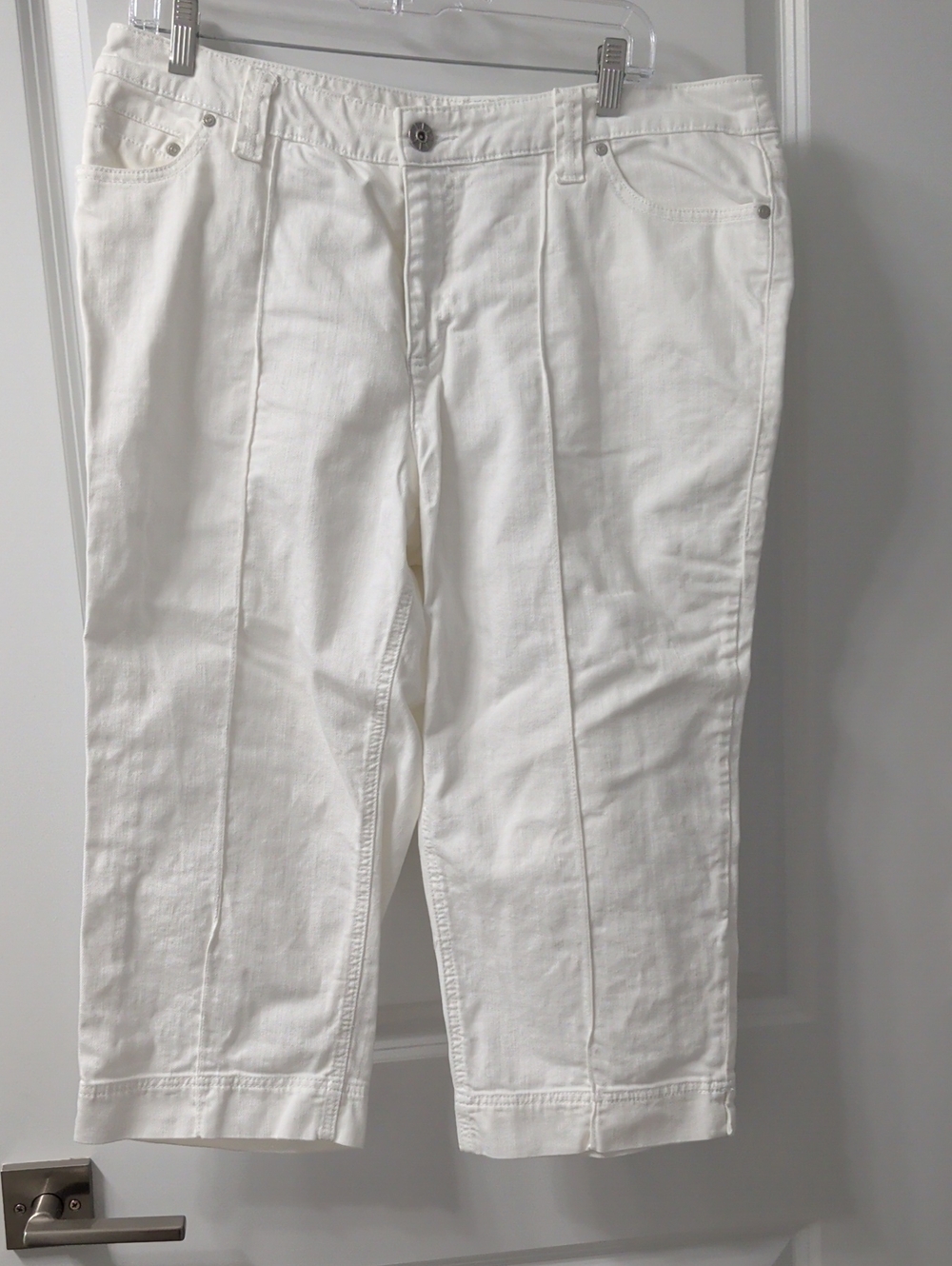 Women's Chicos White Cotton Denim Blend Capris